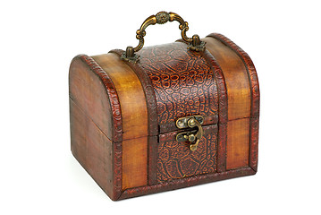 Image showing Closed wooden chest