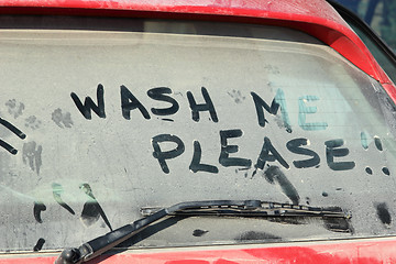 Image showing window of dirty car 