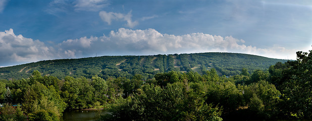 Image showing Pocono Camelback Ski area mountain