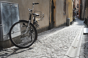 Image showing Old fashioned bicycle