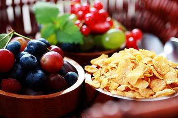 Image showing cereals with berry fruits