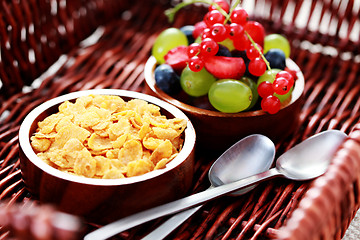 Image showing cereals with berry fruits