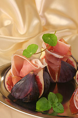 Image showing Figs with Serrano ham