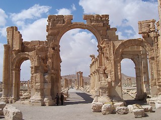 Image showing Roman Archawy