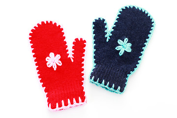 Image showing red and blue gloves