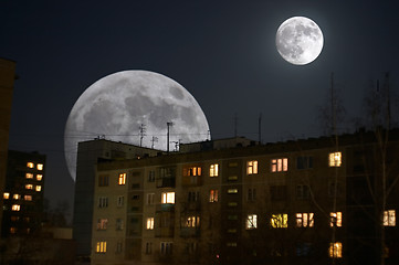 Image showing Lunar-men dreams