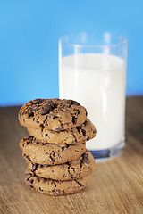 Image showing Milk and cookies