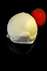 Image showing Vanilla ice cream