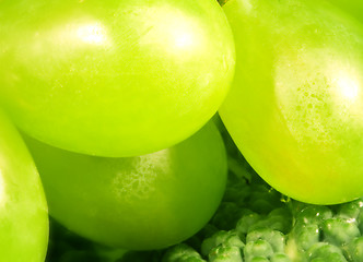 Image showing Green grapes