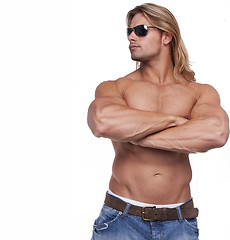 Image showing Athletic sexy male body builder with the blonde long hair. gladi