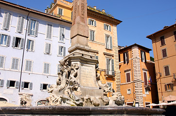 Image showing fountain on Piazza della Rotonda in Rome, Italy