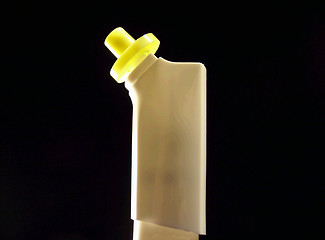 Image showing Inhaler