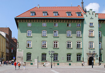 Image showing Tourists on the Maly Rynek in Cracow, Poland 