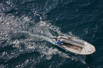 Image showing Speedy motor boat