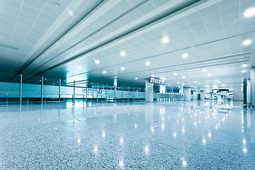 Image showing walkway of airport