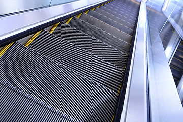 Image showing escalator