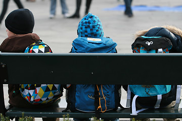 Image showing Children on bench