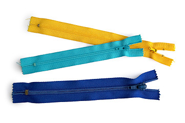 Image showing Are three zips