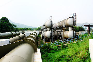 Image showing oil tanks and pipes 