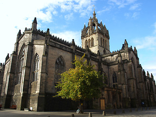 Image showing St Giles Church