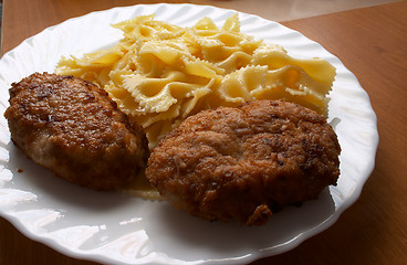 Image showing Pasta and rissole