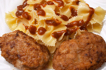Image showing Bow pasta and rissole