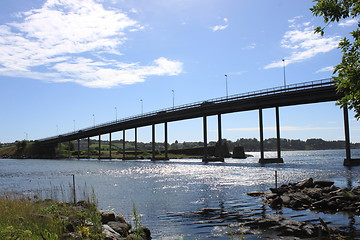 Image showing Hafrsfjord bridge in the summer