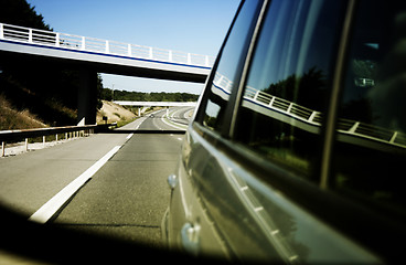 Image showing Car mirror reflection