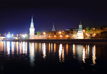 Image showing kremlin from river at night in Moscow