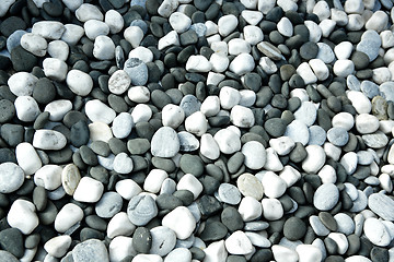 Image showing round peeble stones