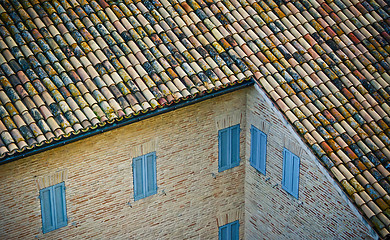 Image showing brick wall and tiled roof background