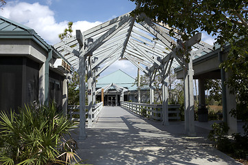 Image showing Entrance to coe visitor center