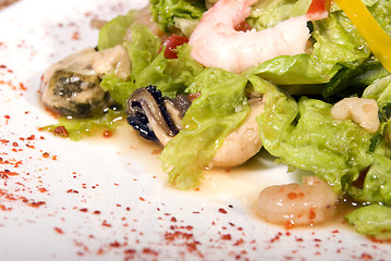 Image showing  Salad made of seafood         