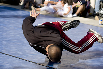 Image showing Break dancer