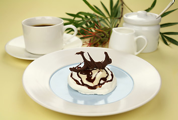 Image showing Chocolate Meringue