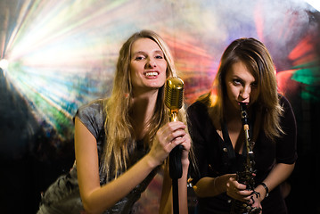 Image showing Women at concert