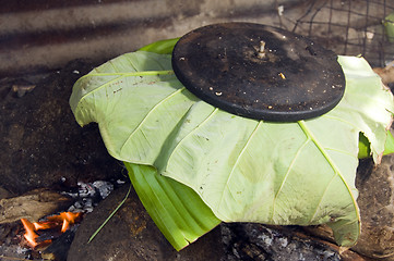 Image showing pot of food outdoor cooking Nicaragua