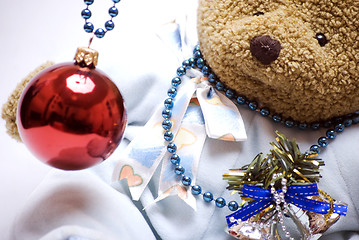 Image showing Soft bear with Christmas ball     