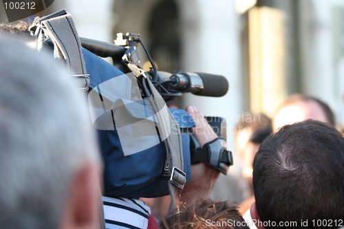 Image of Journalist in crowd