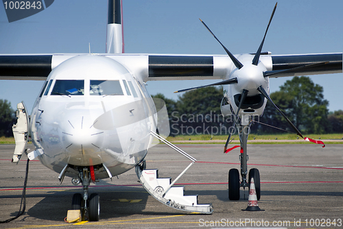 Image of Propellor aircraft