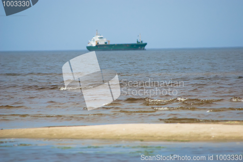 Image of cargoship