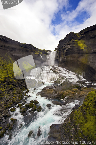 Image of Ofaerufoss, Icleand