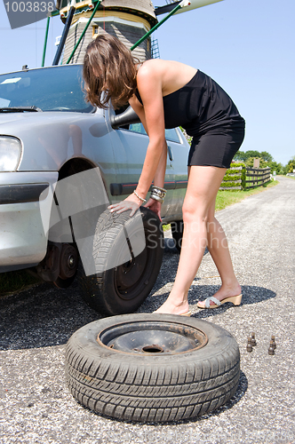 Image of Changing a tire