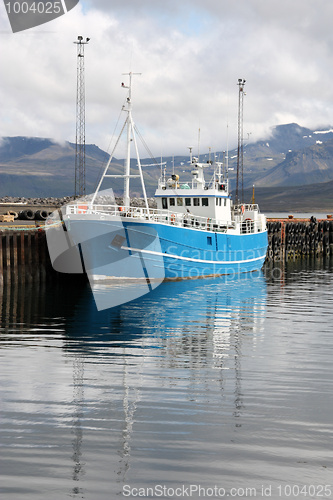 Image of Ship in harbor