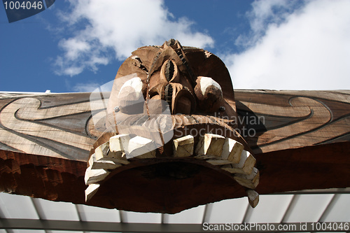 Image of Maori carving