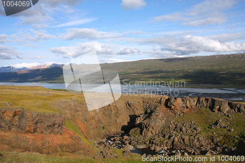 Image of Lake in Iceland