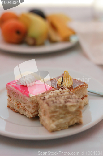 Image of sweet deserts in the restaurant 