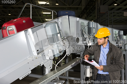 Image of Luggage handling engineer