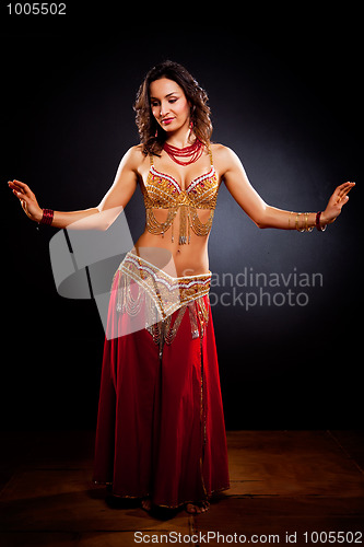 Image of Belly dancer