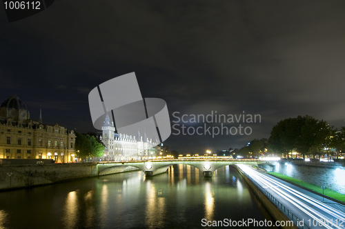 Image of Seine Bridges in Paaris